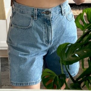 Vintage Liz Claiborne Classic fit shorts